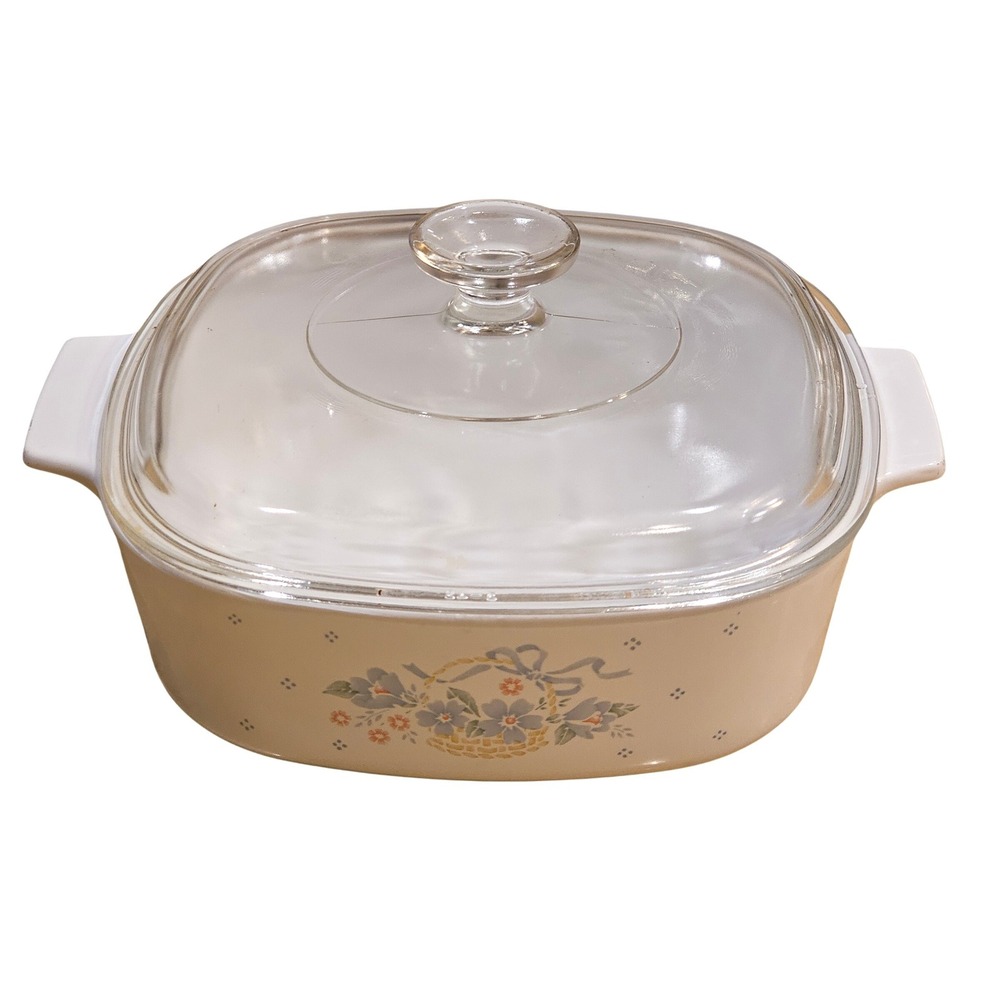 Vintage Corning Ware Country Cornflower A-2-B 2 Liter Casserole Dish with Lid